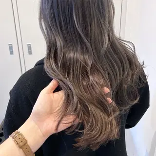 ミディアム HIMENO🫧 stylist🤍のヘアスタイル