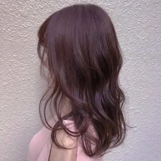 セミロング ブリーチなしカラー/ 顔周りレイヤーカットのヘアスタイル
