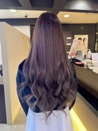 ロング 山口 万綾のヘアスタイル