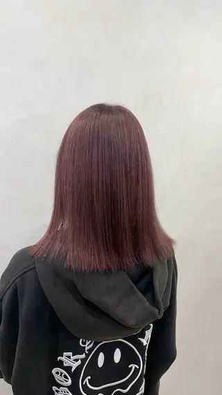 セミロング カラー 宍戸 秀斗のヘアスタイル