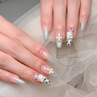 ネイル Maggie Nail🦩のネイルデザイン