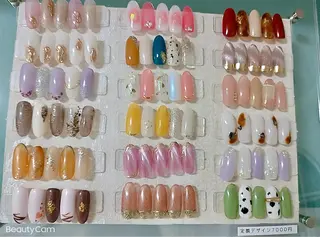 ネイル SYR nail salonのネイルデザイン
