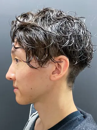 ショート 黒田 伯のヘアスタイル