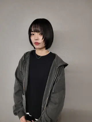 ミディアム OMA カタギシのヘアスタイル