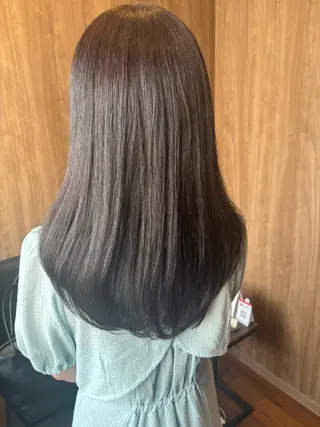 ロング 透明感ブラウン｜ レイヤー｜小寺 葵のヘアスタイル