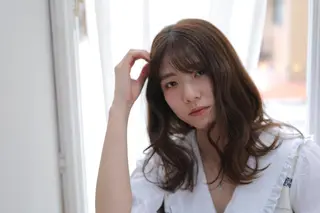 ロング Culumi クルミ 松井照雄/梅田茶屋町のヘアスタイル