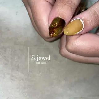 ネイル S. JEWELのネイルデザイン