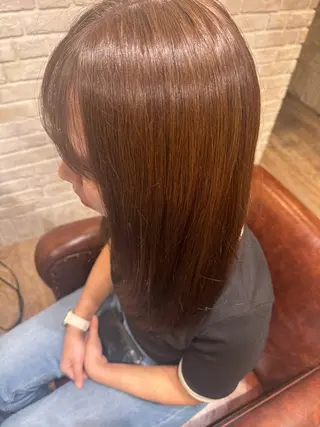 セミロング カラー 野口 菜緒のヘアスタイル