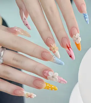 ネイル 長さだし専門店 M2　rikaのネイルデザイン