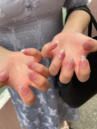 ネイル はばすみれ🎀ﾈｲﾙ 光ﾌｪｲｼｬﾙ ﾍｱのネイルデザイン