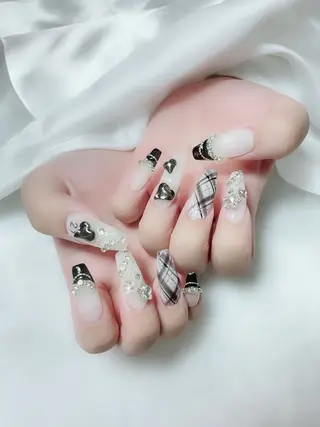 ネイル Amina nail salonのネイルデザイン