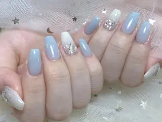 ネイル M2 BEAUTY サロンのネイルデザイン