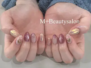 ネイル M+  Beauty Salonのネイルデザイン