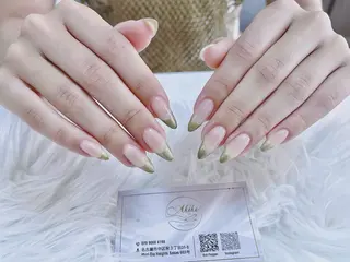 ネイル AKIKO ネイルサロンのネイルデザイン
