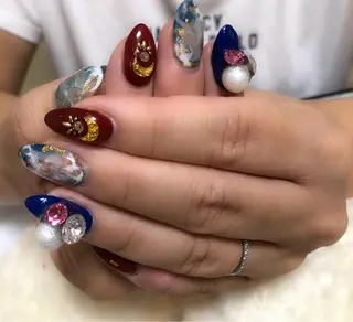 ネイル 中谷 亜佑美のネイルデザイン
