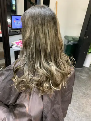 ロング 髪質改善専門店 Lucasのヘアスタイル