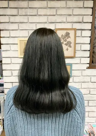 セミロング カラー ヘアアレンジ 🫧ヒシダアキ taboo.i🫧のヘアスタイル