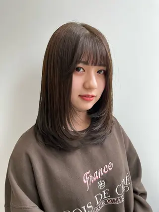 ミディアム カラー ヘアアレンジ 🥀暖色韓国ヘア💕 保科侑花のヘアスタイル