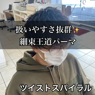 パーマ メンズ ツイスパ/ TAKUMIの眉毛・アイブロウイメージ