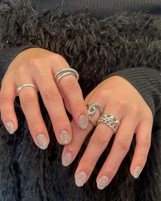 ネイル Nes.Nail所属・Miyagi Asamiのネイルデザイン