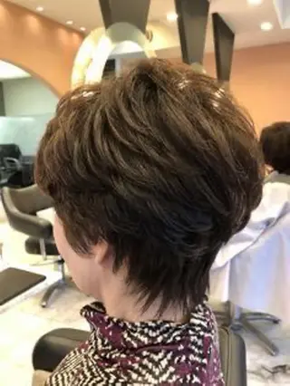 ショート パーマ 🫧髪質改善・美髪 艶髪🫧ニタ シンゴのヘアスタイル