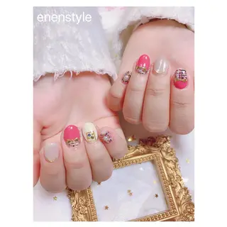 ショート ネイル 👑enen style👑のネイルデザイン
