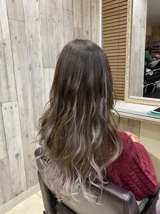 ロング 石井 彰浩のヘアスタイル