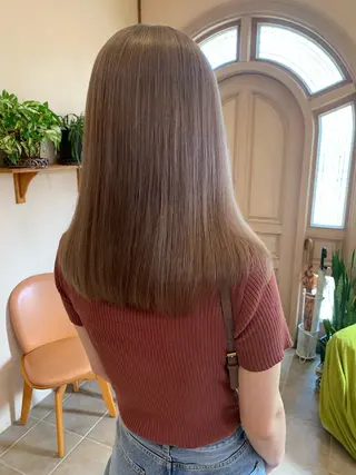 セミロング カラー mayu .のヘアスタイル