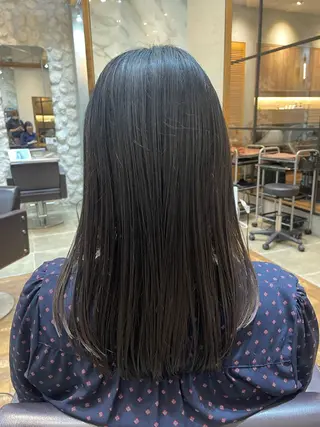 ロング 樋川 早紀のヘアスタイル