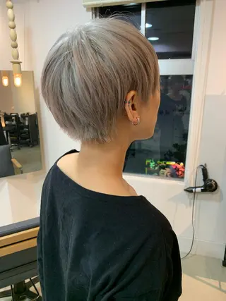 ショート カラー 船津武俊 フナツタケトシのヘアスタイル