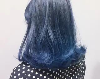 セミロング カラー VIRETTA 【ヴィレッタ】のヘアスタイル