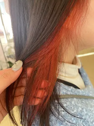 ミディアム カラー 伊藤 綾のヘアスタイル
