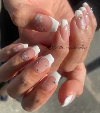 ネイル KOLLABO nailのネイルデザイン