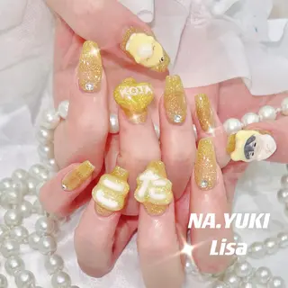 ネイル 🦋 Queenieのネイルデザイン