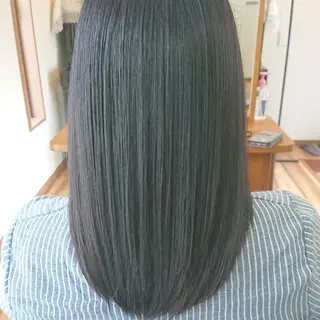 セミロング crea   芦田 武栄のヘアスタイル