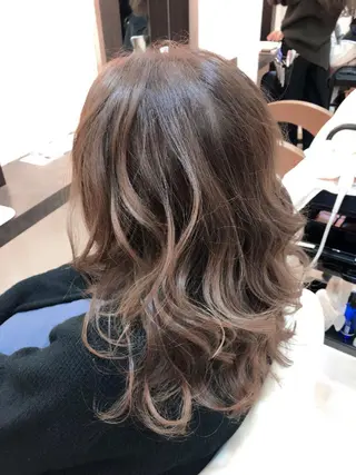 ミディアム 🌙似合わせ🐈‍⬛ ケア✨又吉のヘアスタイル