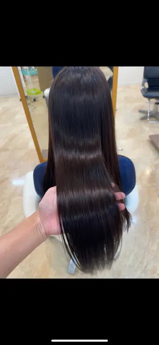 ロング リトル・サイエンティスト所属・一宮/縮毛矯正/ 内野優紀のヘアスタイル