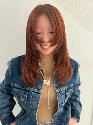 カラー ブリーチカラー🎀 韓国風/寺門美優のヘアスタイル