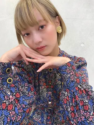 ショート カラー 透明感カラーブリーチ 🌼シゲモトアヤ🌼のヘアスタイル