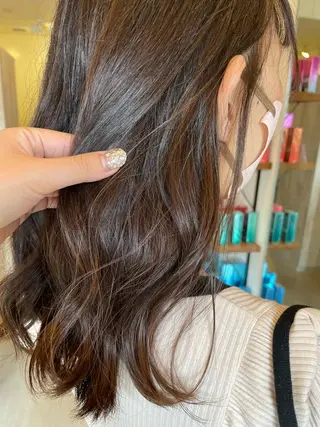 セミロング 康本 瑞季のヘアスタイル