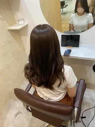 ロング 【髪質改善 艶髪】 布川 莉穂のヘアスタイル
