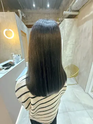 セミロング ✨赤味消しカラー✨ 韓国ヘア/古川恭平のヘアスタイル