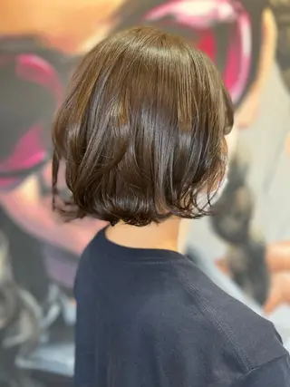 ショート カラー パーマ ヘアアレンジ メンズ キッズ ネイル マツエク・マツパ アイブロウ 久木原 ゆりのヘアスタイル