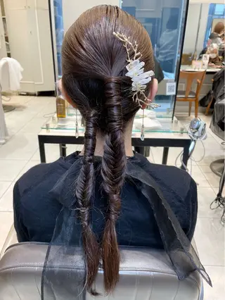 ロング ヘアアレンジ 🦖鶴岡香純🦖 5/1から復帰しますのヘアスタイル