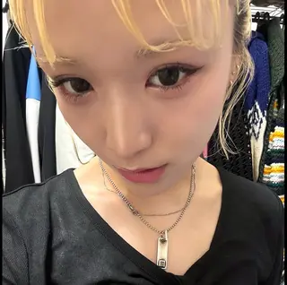 ミディアム カラー Rena✴︎トレンド ×スタンダードMIXのヘアスタイル