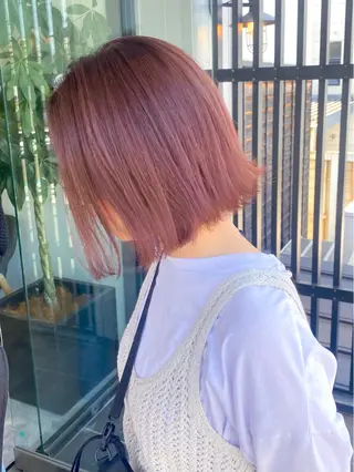 ミディアム カラー 岡村 莉穂のヘアスタイル