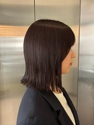 ミディアム .AIRI🌼 暖色/ぱつっとぼぶのヘアスタイル