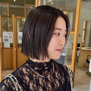 ミディアム FERIA かりんのヘアスタイル