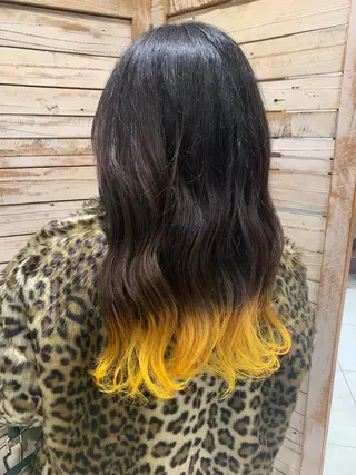 カラー 島袋 ナオユキのヘアスタイル