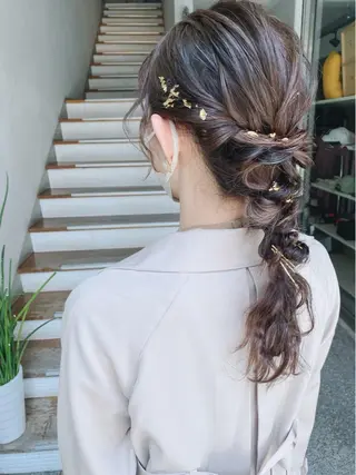 ミディアム ヘアアレンジ chic.🍋 Kirariのヘアスタイル